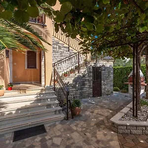 Feniks Poreč